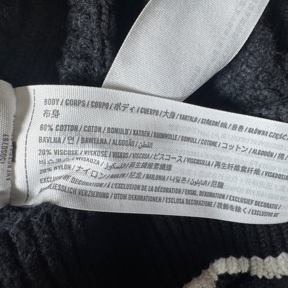 Abercrombie & Fitch Women’s Cable Knit V Neck Cropped Black White Sweater Vest L - Picture 15 of 15